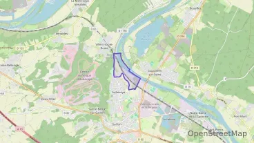 Maison 83 m² quatre pièces à vendre à Le Val d`Hazey