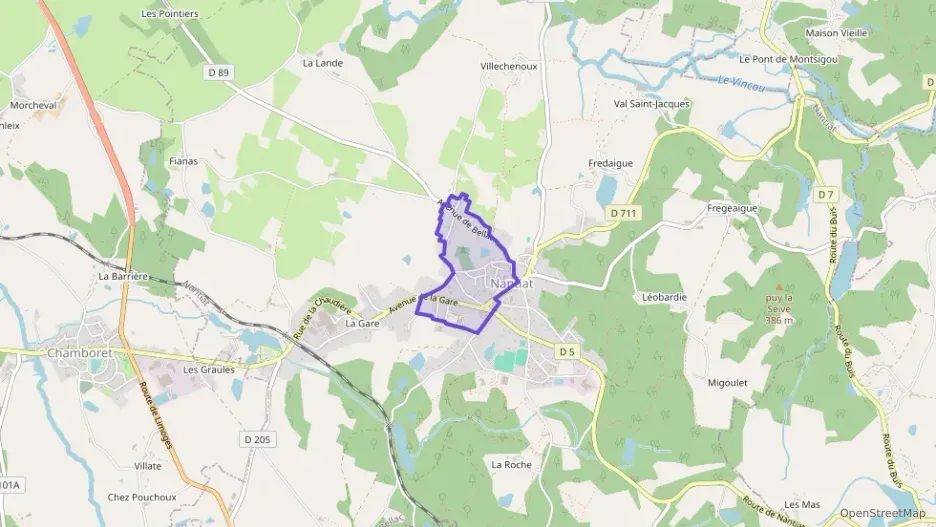 Maison 101 m² cinq pièces à vendre à Nantiat Maison 101 m² cinq pièces à vendre à Nantiat