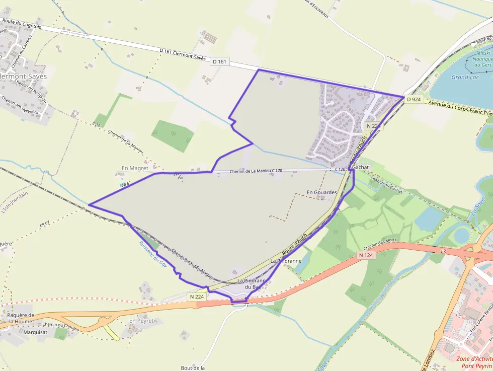 Maison 91 m² quatre pièces à vendre à L`Isle-Jourdain