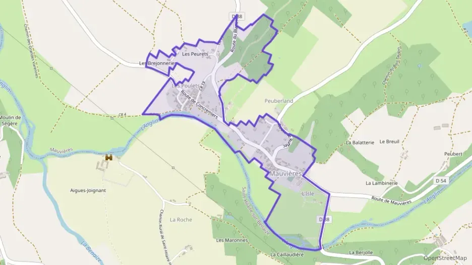 Maison 130 m² quatre pièces à vendre à Mauvières