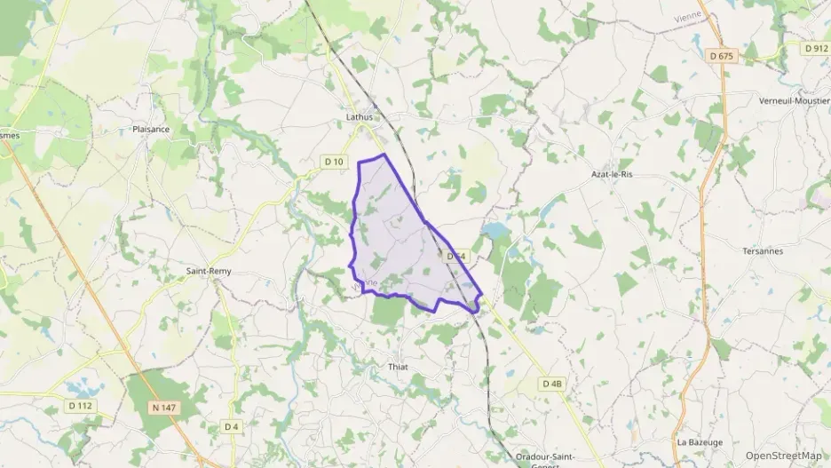 Maison 73 m² trois pièces à vendre à Lathus-Saint-Rémy Maison 73 m² trois pièces à vendre à Lathus-Saint-Rémy