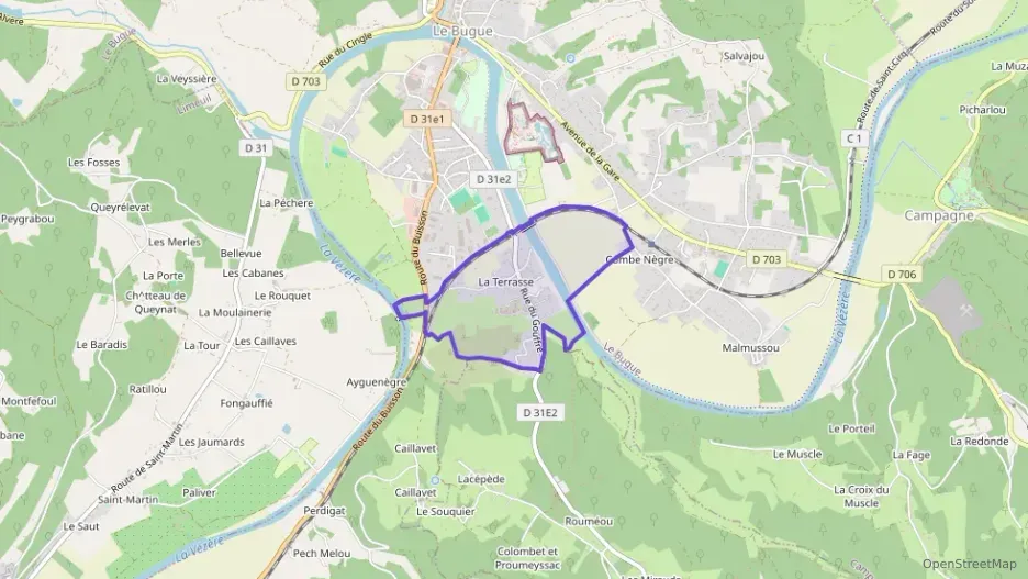 Maison 185 m² cinq pièces à vendre à Le Bugue Maison 185 m² cinq pièces à vendre à Le Bugue