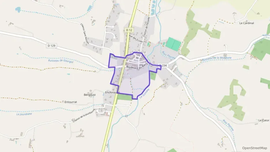 Maison 140 m² cinq pièces à vendre à Simorre Maison 140 m² cinq pièces à vendre à Simorre