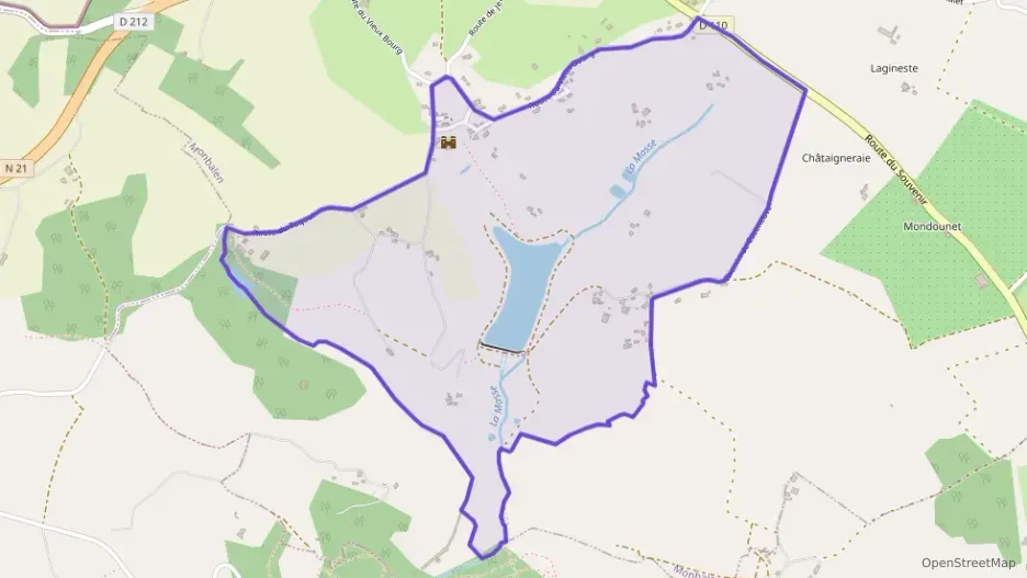 Maison 203 m² cinq pièces à vendre à Monbalen Maison 203 m² cinq pièces à vendre à Monbalen