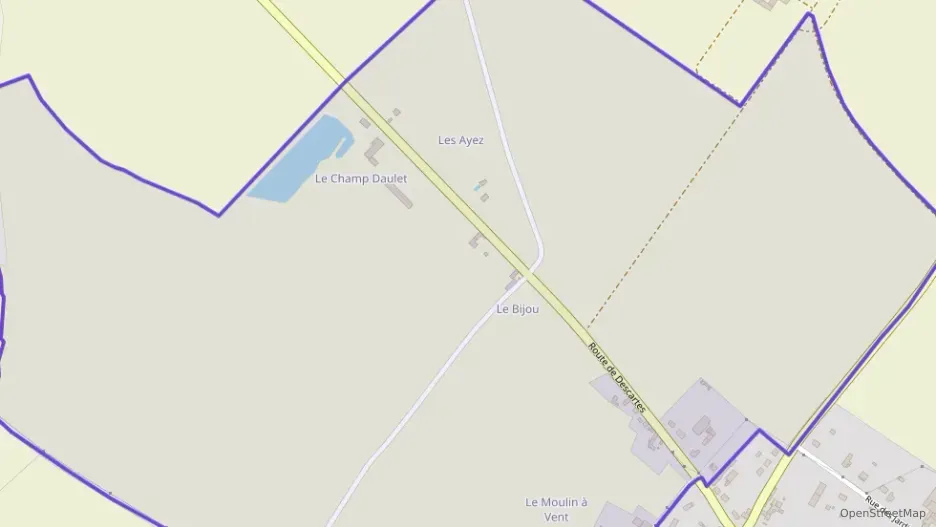 Maison 90 m² quatre pièces à vendre à Barrou Maison 90 m² quatre pièces à vendre à Barrou