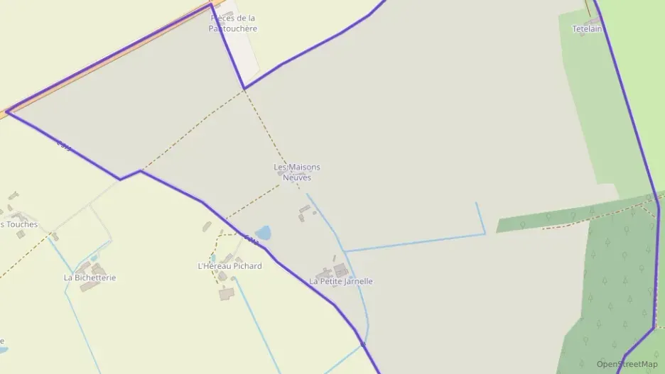 Maison 60 m² deux pieces à vendre à Bossée Maison 60 m² deux pieces à vendre à Bossée