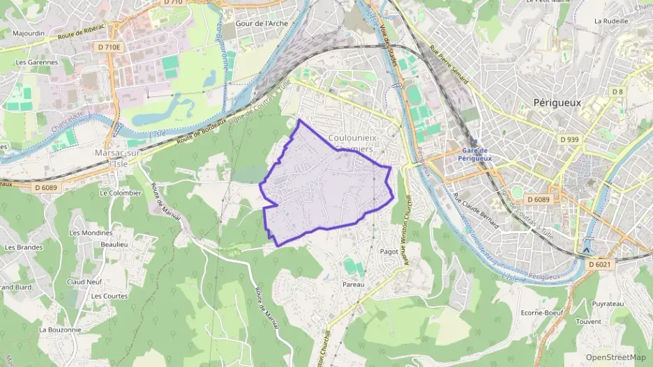 Maison 95 m² cinq pièces à vendre à Coulounieix-Chamiers Maison 95 m² cinq pièces à vendre à Coulounieix-Chamiers