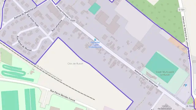 Maison 80 m² quatre pièces à vendre à Descartes