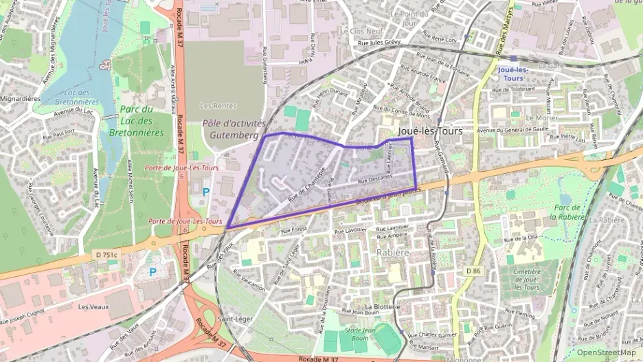 Maison 104 m² cinq pièces à vendre à Joué-lès-Tours