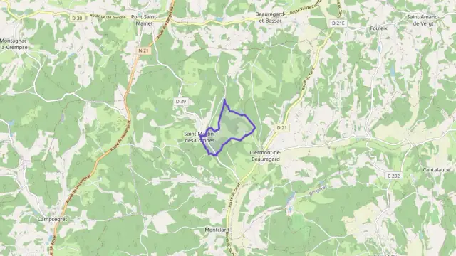 Maison 136 m² quatre pièces à vendre à Saint-Martin-des-Combes