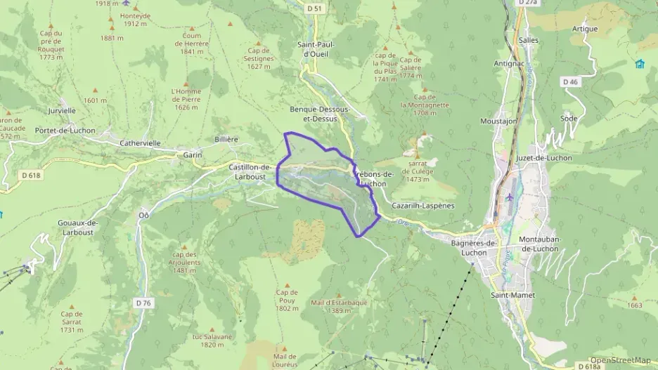 Maison 80 m² cinq pièces à vendre à Saint-Aventin Maison 80 m² cinq pièces à vendre à Saint-Aventin