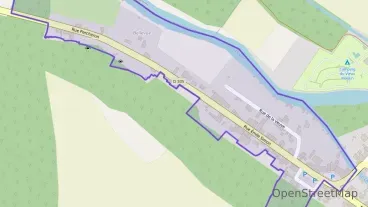 Maison 100 m² cinq pièces à vendre à La Chartre-sur-le-Loir