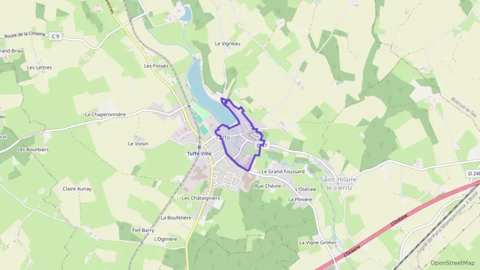 Maison 62 m² trois pièces à vendre à Tuffé Val de la Chéronne Maison 62 m² trois pièces à vendre à Tuffé Val de la Chéronne