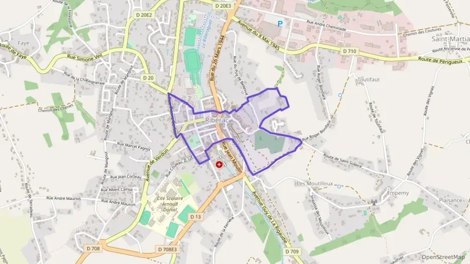 Maison 70 m² cinq pièces à vendre à Ribérac Maison 70 m² cinq pièces à vendre à Ribérac