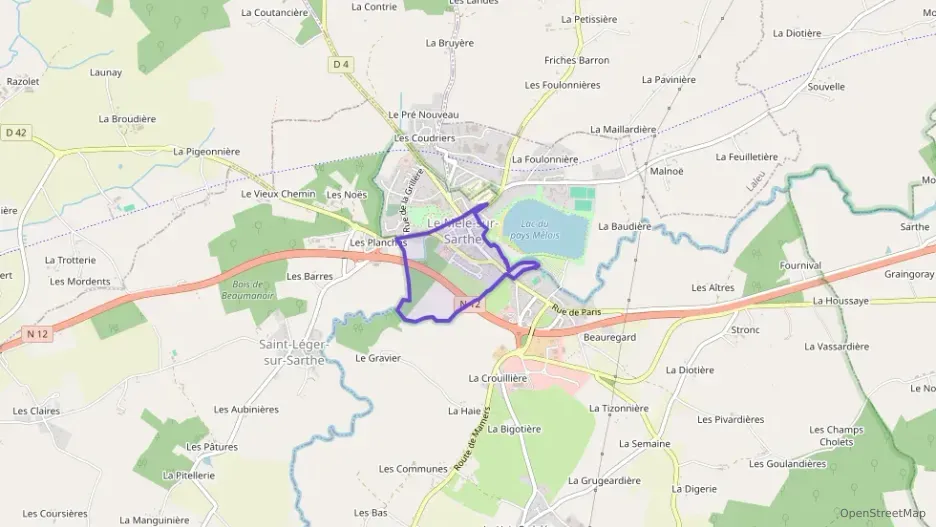 Maison 106 m² quatre pièces à vendre à Le Mêle-sur-Sarthe Maison 106 m² quatre pièces à vendre à Le Mêle-sur-Sarthe