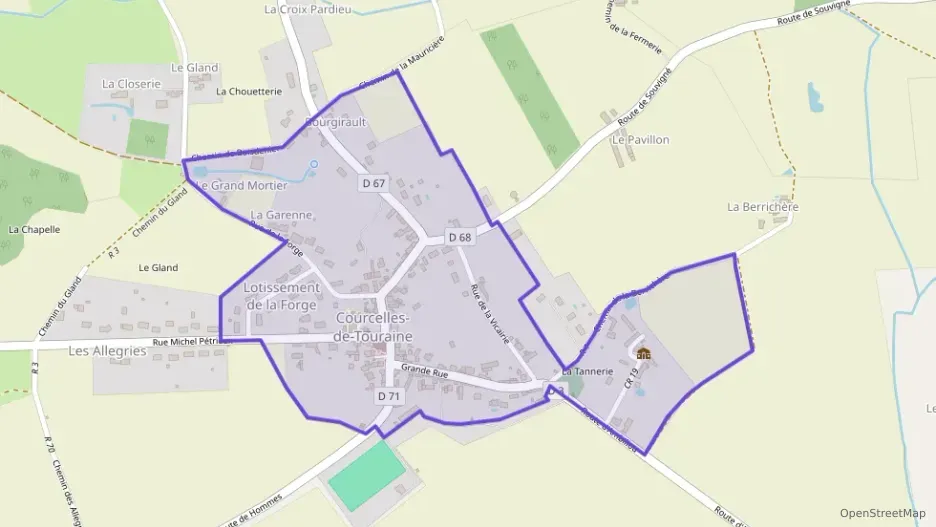 Maison 61 m² trois pièces à vendre à Courcelles-de-Touraine Maison 61 m² trois pièces à vendre à Courcelles-de-Touraine