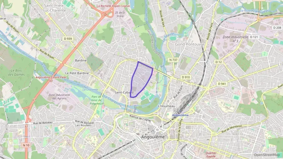 Maison 95 m² quatre pièces à vendre à Angoulême