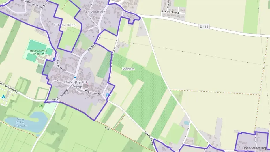 Maison 90 m² quatre pièces à vendre à Savigny-en-Véron Maison 90 m² quatre pièces à vendre à Savigny-en-Véron