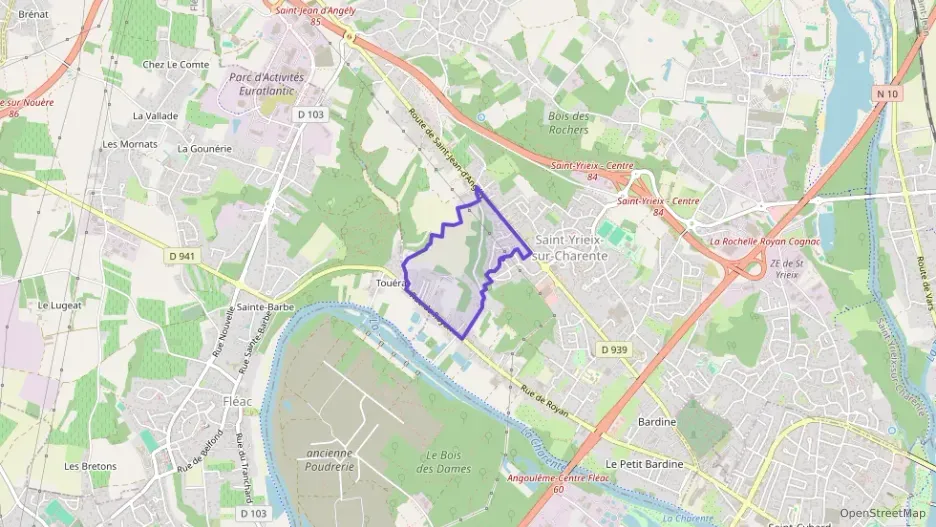 Maison 89 m² quatre pièces à vendre à Saint-Yrieix-sur-Charente Maison 89 m² quatre pièces à vendre à Saint-Yrieix-sur-Charente