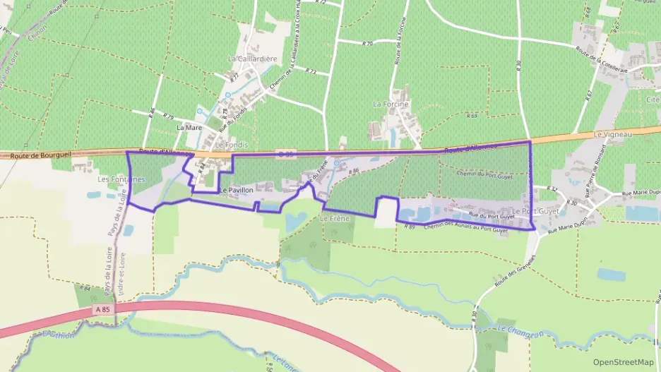 Maison 59 m² quatre pièces à vendre à Saint-Nicolas-de-Bourgueil Maison 59 m² quatre pièces à vendre à Saint-Nicolas-de-Bourgueil