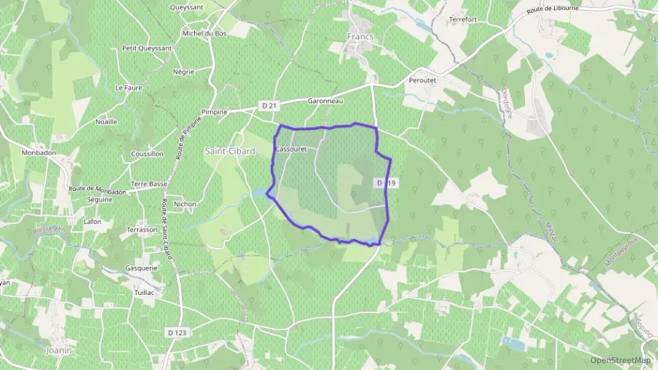 Maison 165 m² quatre pièces à vendre à Francs Maison 165 m² quatre pièces à vendre à Francs