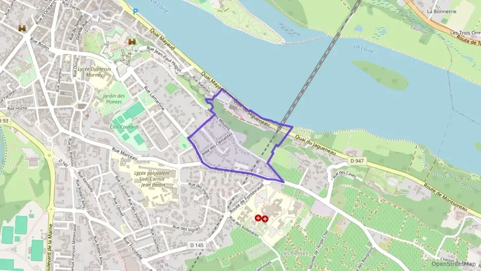 Maison 98 m² quatre pièces à vendre à Saumur