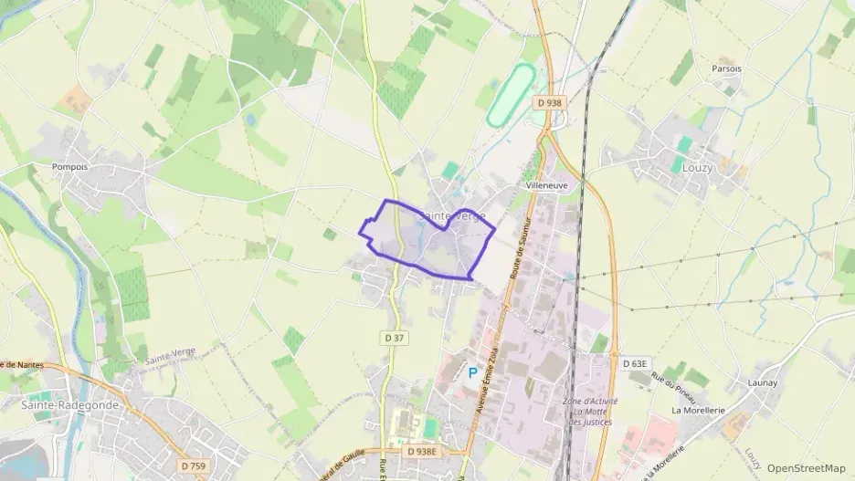 Maison 90 m² cinq pièces à vendre à Sainte-Verge Maison 90 m² cinq pièces à vendre à Sainte-Verge