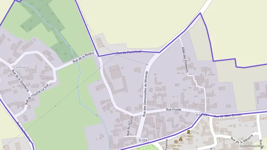 Maison 168 m² sept pièces à vendre à Cressé