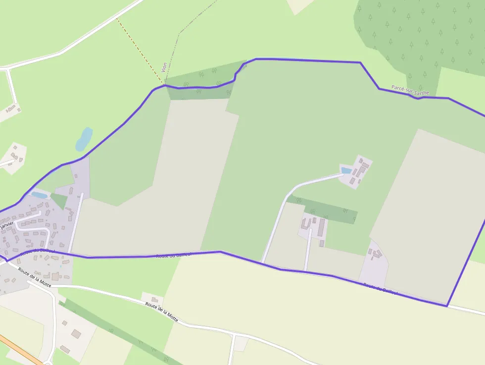 Maison 89 m² quatre pièces à vendre à Louailles