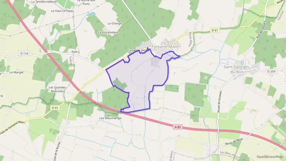 Maison 120 m² six pièces à vendre à Mazé-Milon