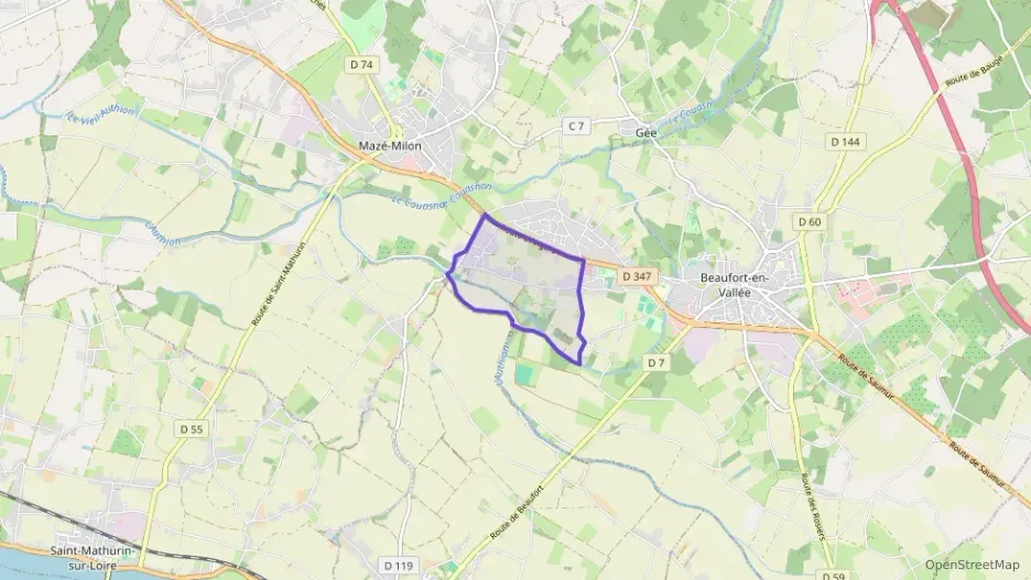 Maison 140 m² cinq pièces à vendre à Beaufort-en-Anjou Maison 140 m² cinq pièces à vendre à Beaufort-en-Anjou