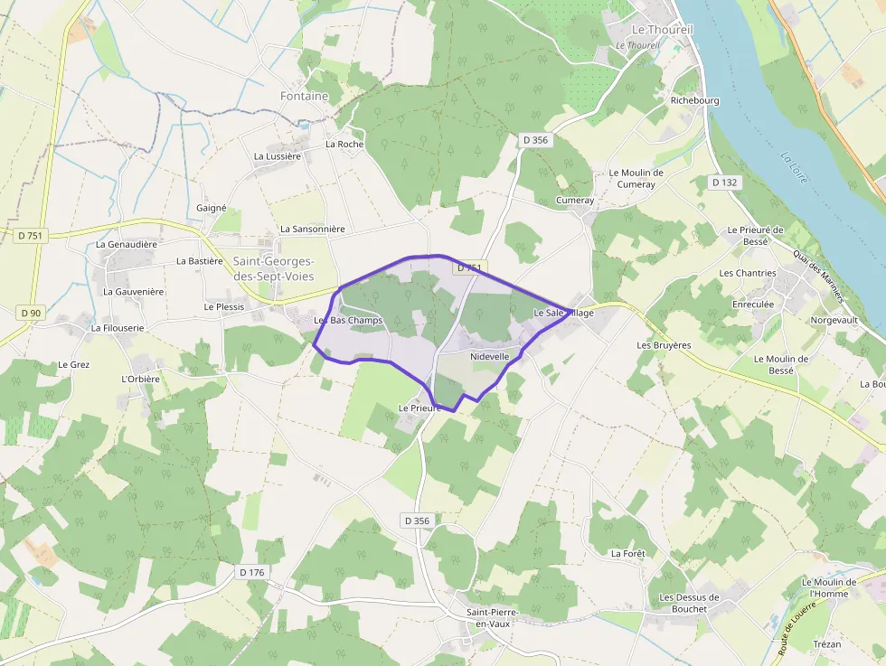 Maison 100 m² quatre pièces à vendre à Gennes-Val-de-Loire