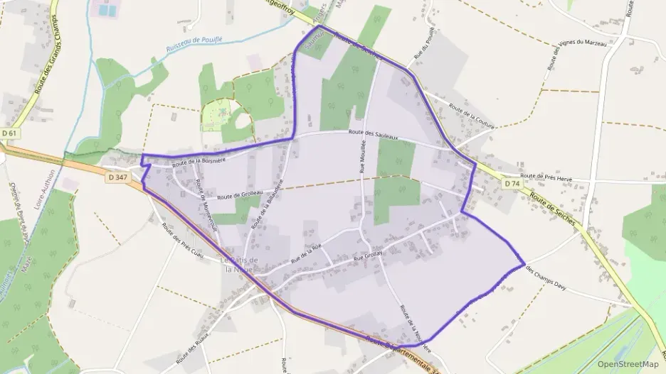 Maison 120 m² six pièces à vendre à Mazé-Milon