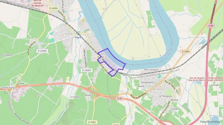 Maison 87 m² quatre pièces à vendre à Vayres Maison 87 m² quatre pièces à vendre à Vayres