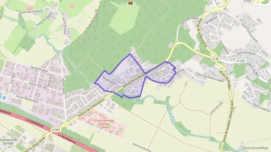 Maison 112 m² cinq pièces à vendre à Morlaàs