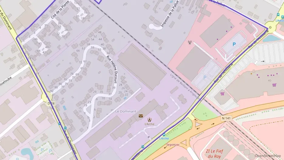 Maison 90 m² cinq pièces à vendre à Châteaubernard