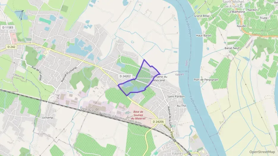 Maison 96 m² quatre pièces à vendre à Izon