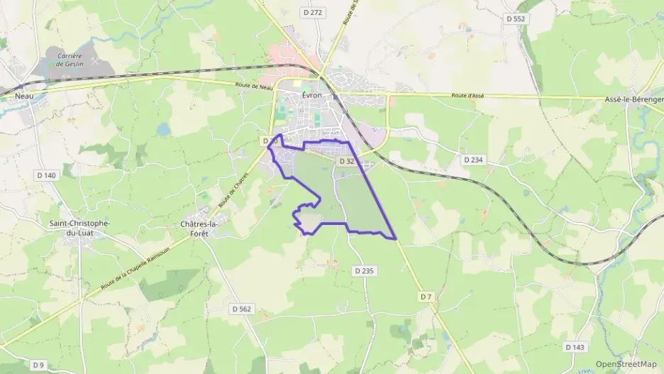 Maison 97 m² quatre pièces à vendre à Évron