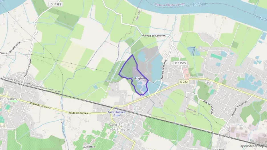 Maison 98 m² trois pièces à vendre à Izon