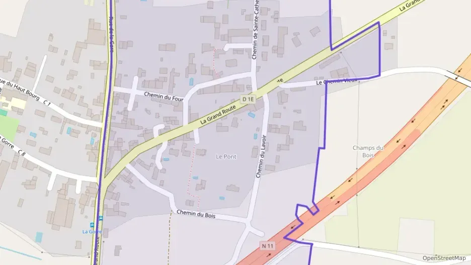 Maison 140 m² quatre pièces à vendre à Frontenay-Rohan-Rohan