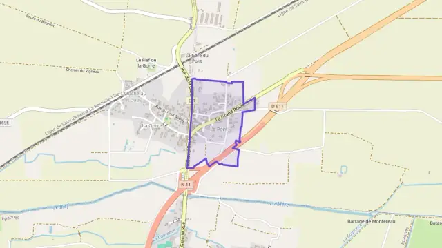 Maison 140 m² quatre pièces à vendre à Frontenay-Rohan-Rohan