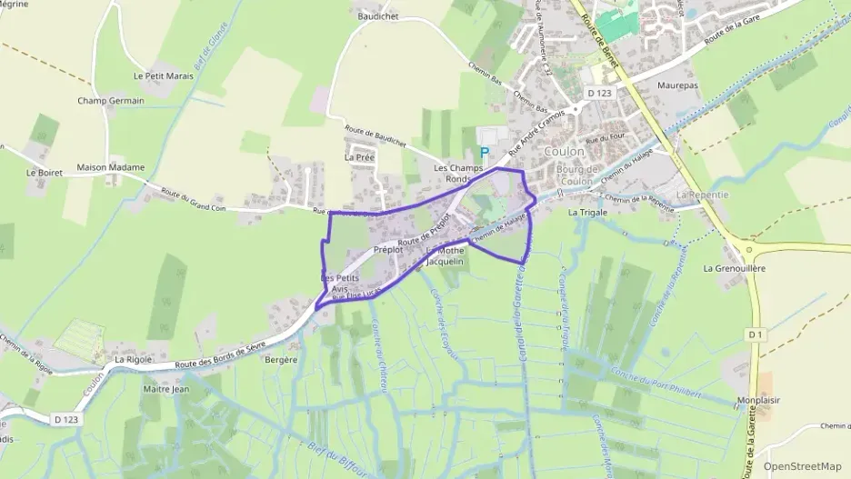 Maison 165 m² cinq pièces à vendre à Coulon