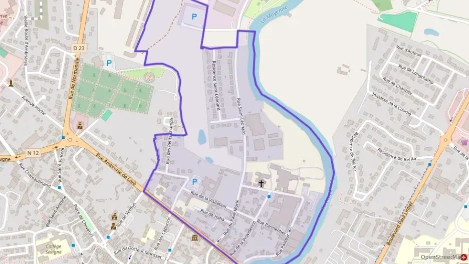 Maison 98 m² quatre pièces à vendre à Mayenne