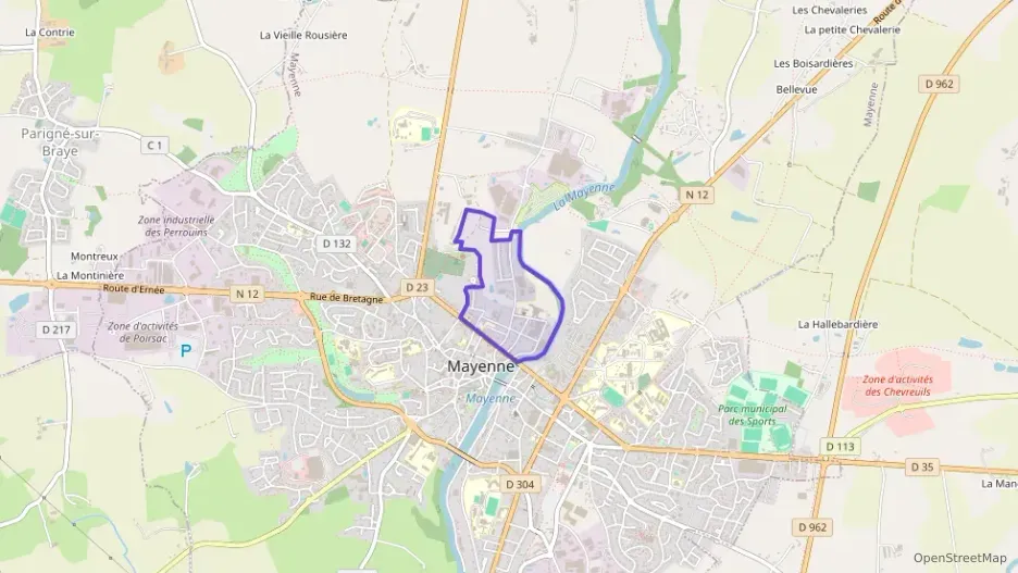 Maison 98 m² quatre pièces à vendre à Mayenne