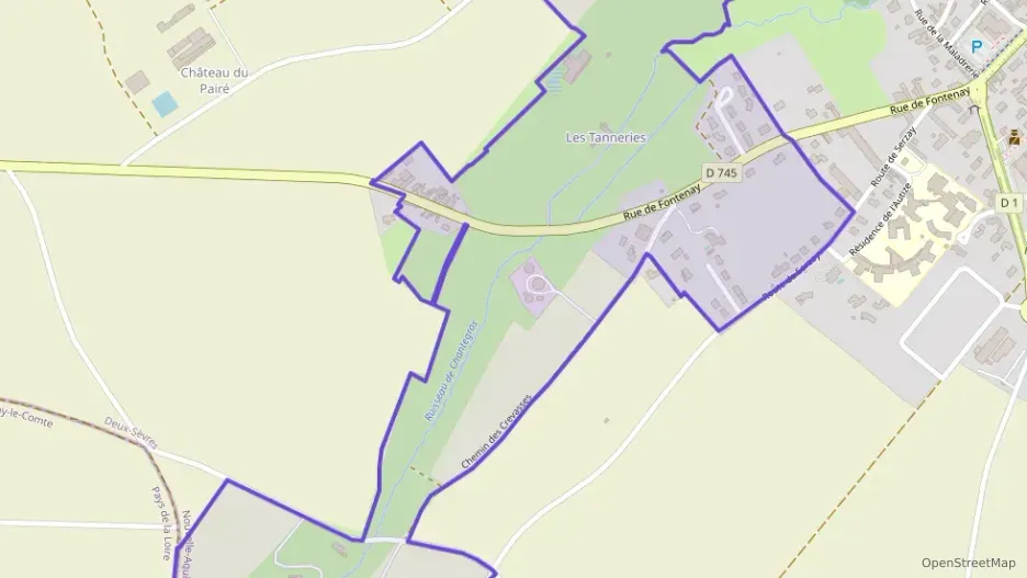 Maison 101 m² trois pièces à vendre à Coulonges-sur-l`Autize