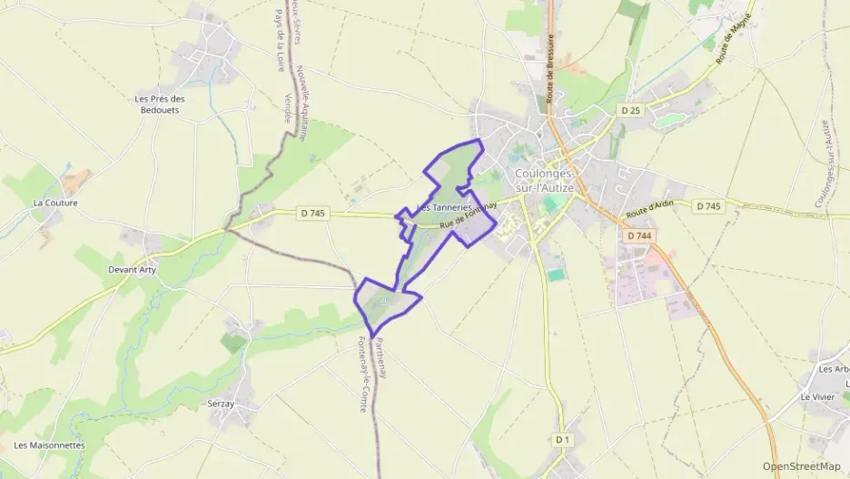 Maison 101 m² trois pièces à vendre à Coulonges-sur-l`Autize