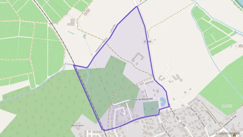 Maison 97 m² quatre pièces à vendre à Macau