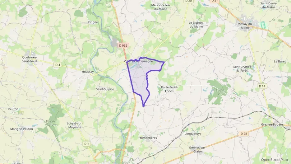 Maison 140 m² cinq pièces à vendre à Villiers-Charlemagne Maison 140 m² cinq pièces à vendre à Villiers-Charlemagne