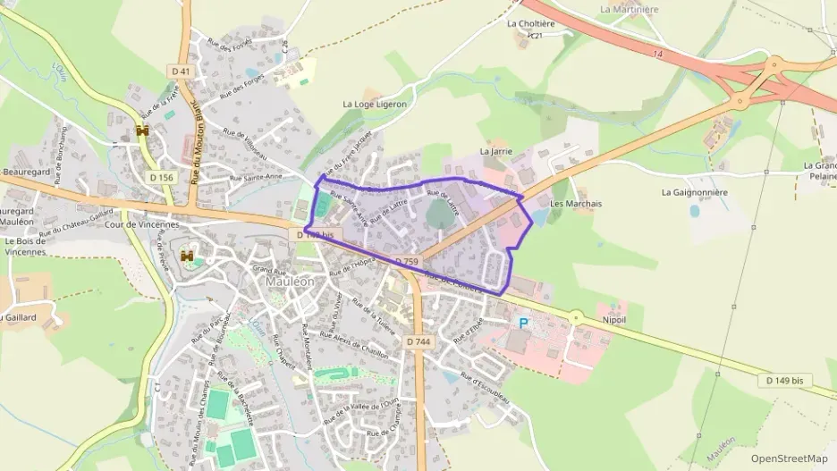 Maison 104 m² six pièces à vendre à Mauléon