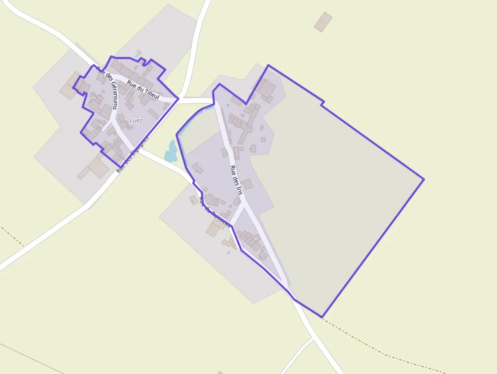 Maison 140 m² quatre pièces à vendre à Genouillé